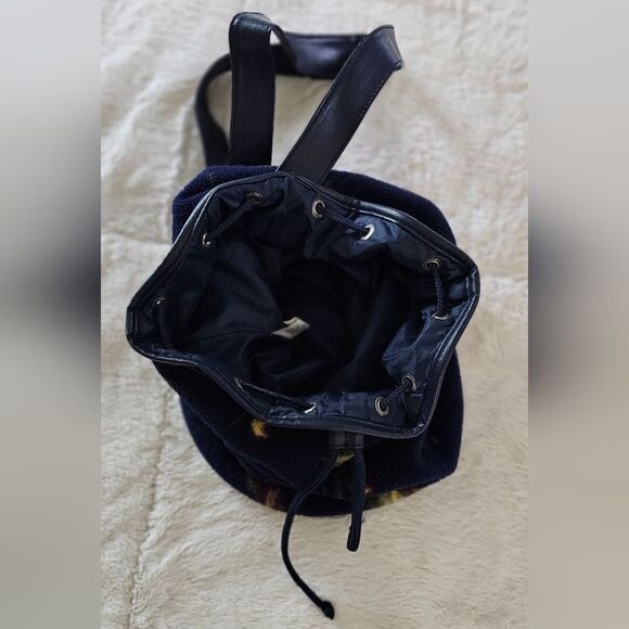 Floral Blue Drawstring Women\'s Bag. Excellent Condition! main image 5
